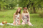 Suna & Amy – Join Picnic – AmourAngels – [1]