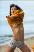 Aisha Vale – Golden Gaze – VivThomas – [3]